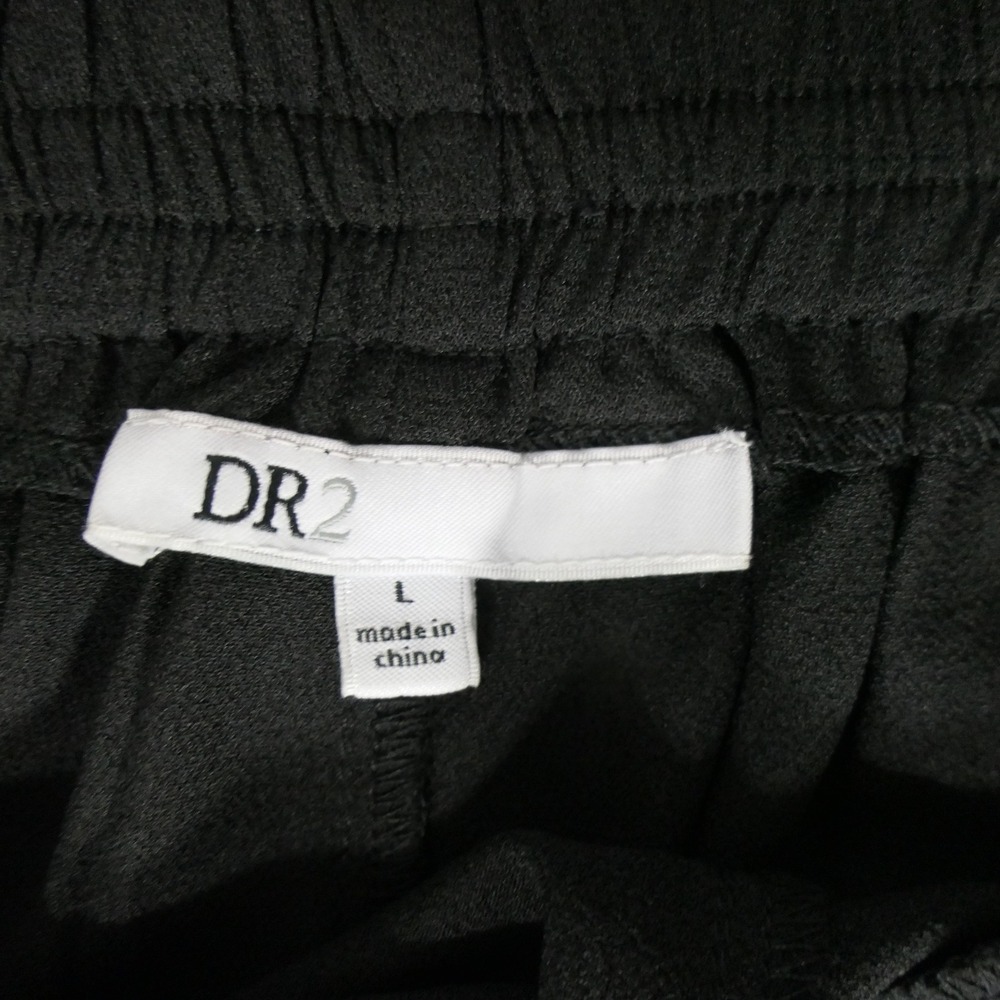 DR2 Womens Shorts L Black Pleated Paperbag Waist Minimalist Clean Girl Preppy - Picture 2 of 6